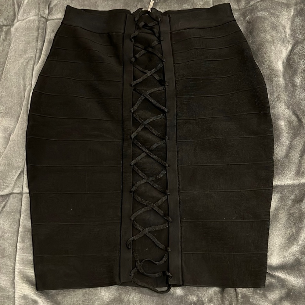 Midi bandage skirt